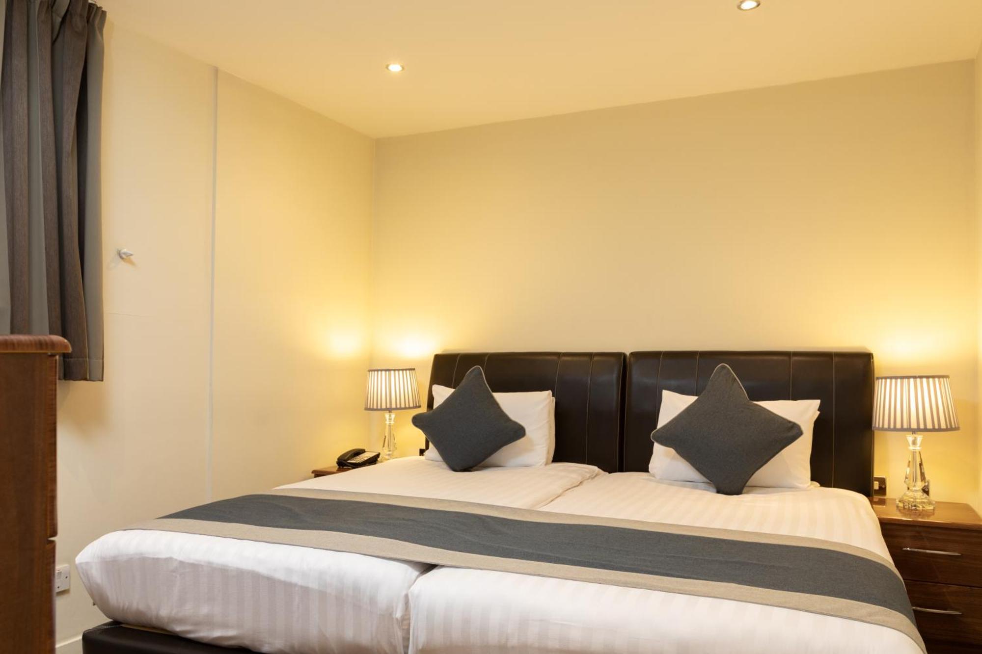 Grand Plaza Serviced Apartments London Exterior photo