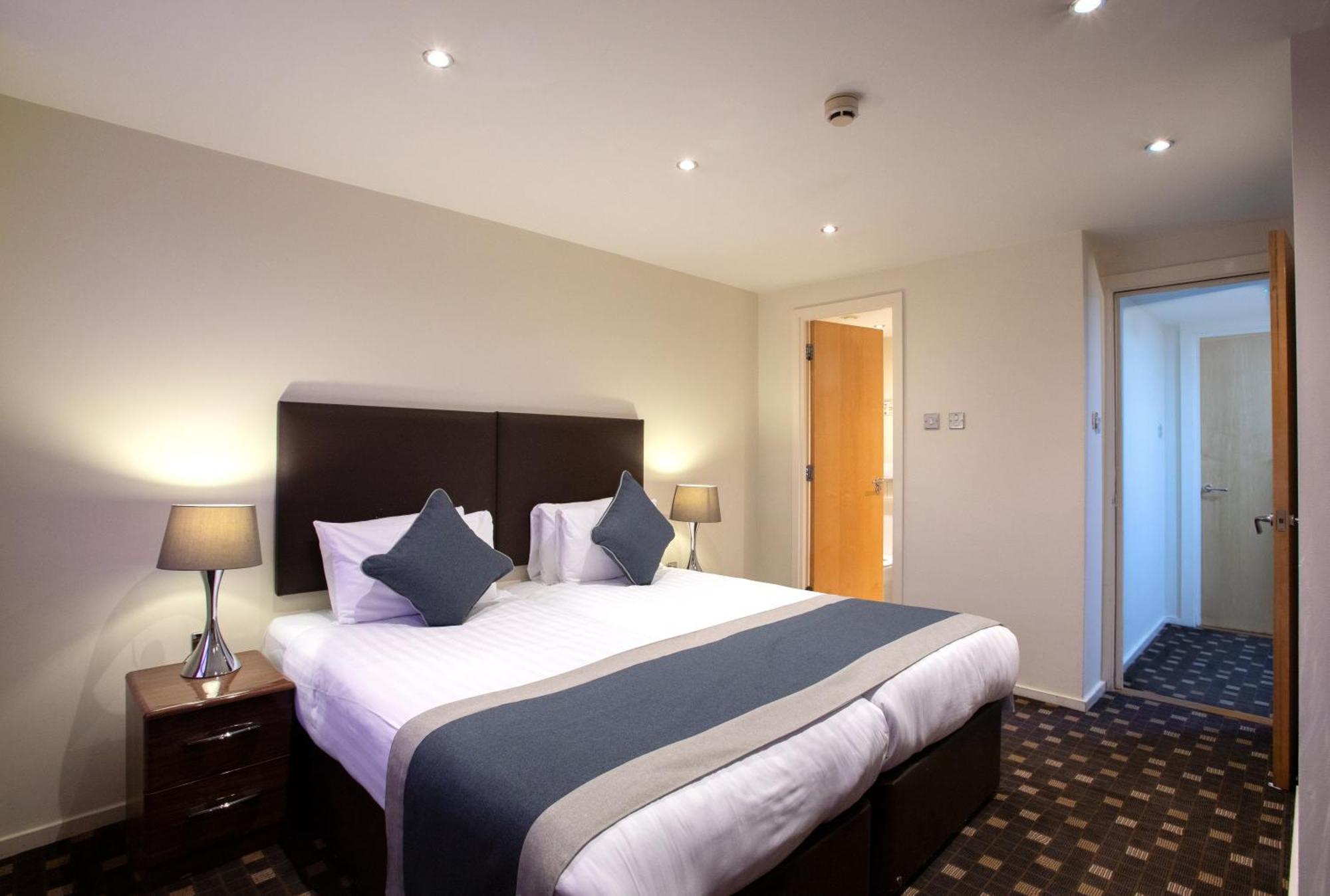 Grand Plaza Serviced Apartments London Exterior photo